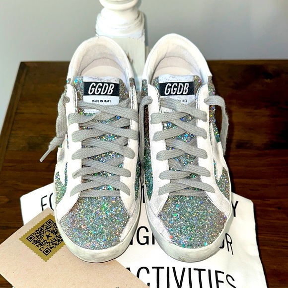 NEW Golden Goose Superstars Sneakers - Sz 37 - Picture 1 of 7